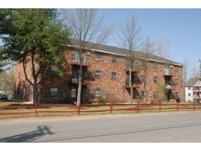 11 Railroad Avenue, Derry, NH 03038