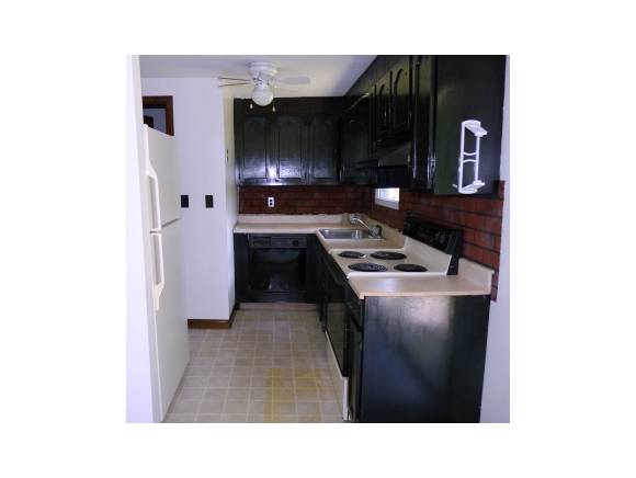 7R Concord Street, Derry, NH 03038