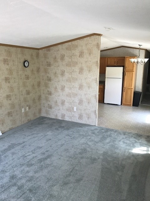 100 rockingham Road, Derry, NH 03038
