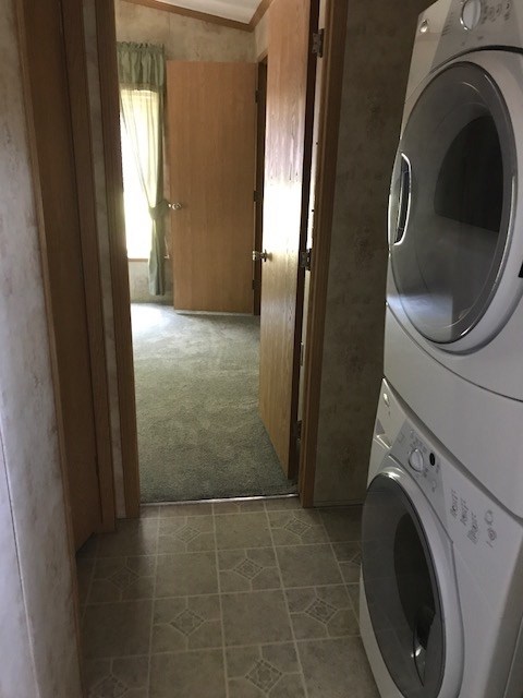 100 rockingham Road, Derry, NH 03038