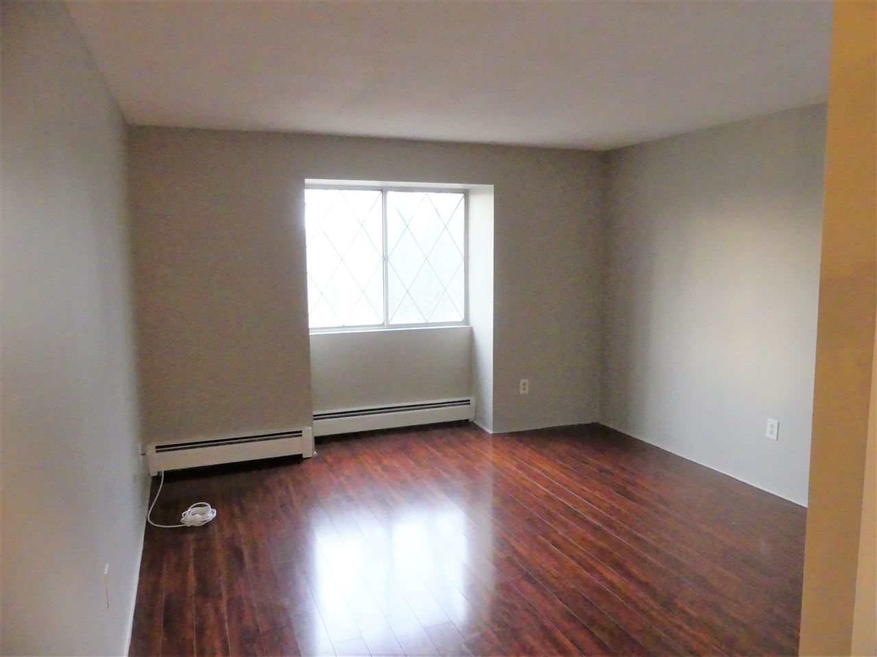 1 Pembroke Drive, Derry, NH 03038