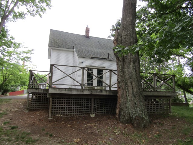 6 Laurel StreetDerry, NH, 03038Rockingham County