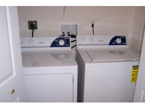 41-3 Treaty Court, Fremont, NH 03044
