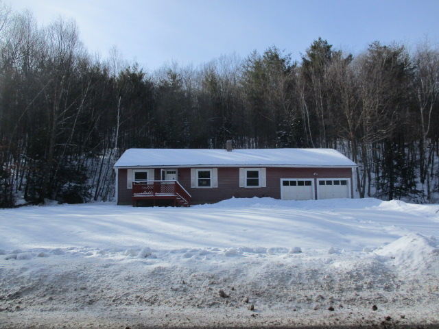 11 E Dunbarton RdGoffstown, NH, 03045Hillsborough County