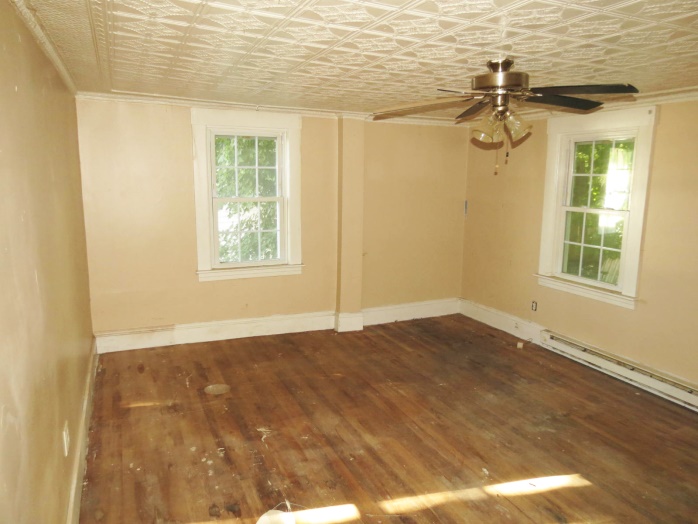 8 Pleasant StGreenville, NH, 03048Hillsborough County