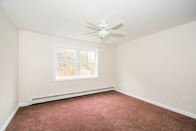 87 Barretts Hill Unit BHudson, NH, 03051Hillsborough County