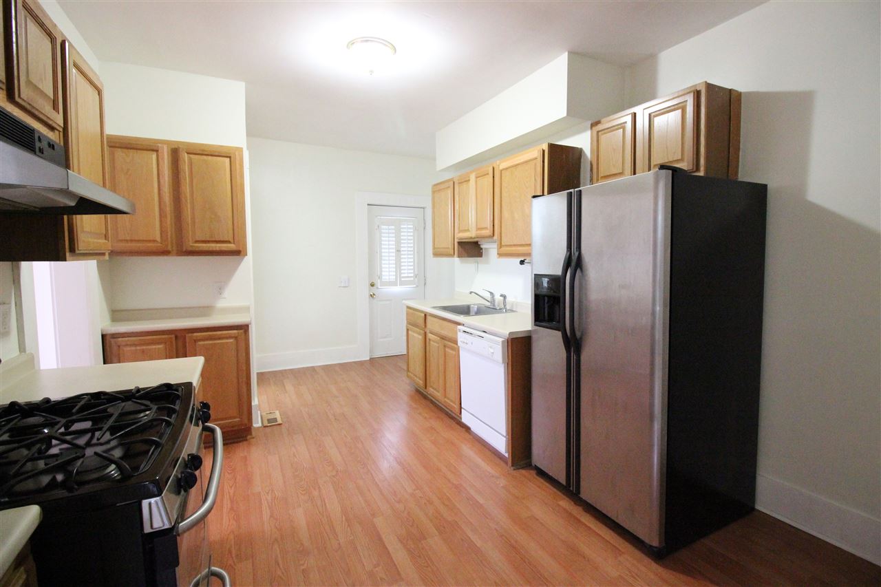 2 Library Street, Hudson, NH 03051