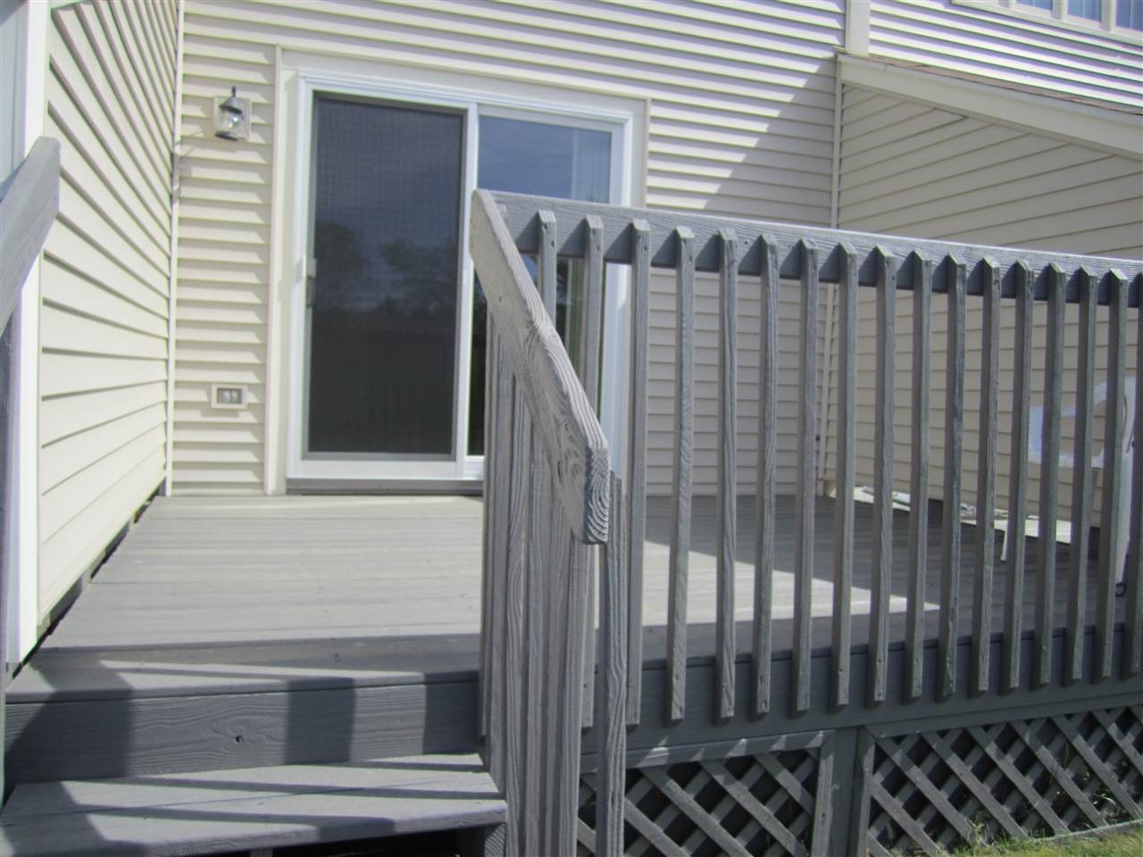 717 Fox Hollow Drive, Hudson, NH 03051