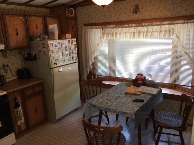 27 Stage Coach Circle, Londonderry, NH 03053