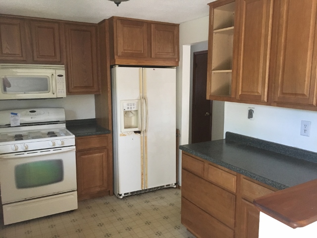 5 Waltham DrNashua, NH, 03060Hillsborough County