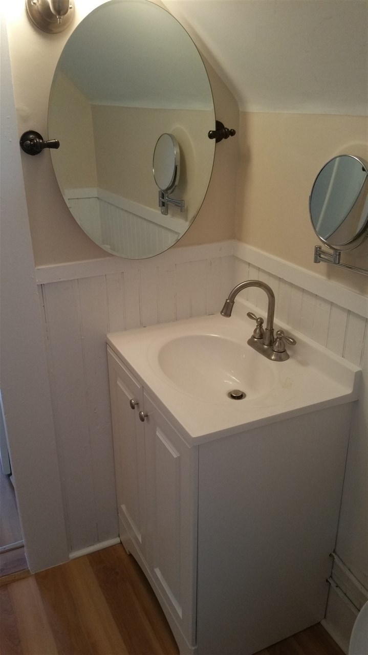 137 Chestnut Street, Nashua, NH 03060