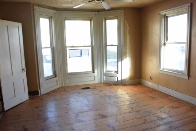 119 Walnut StNashua, NH, 03060Hillsborough County