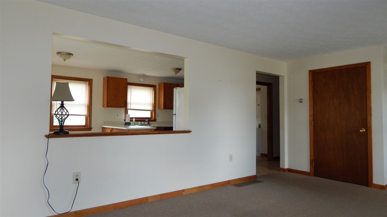 2 High Pine Avenue, Nashua, NH 03063