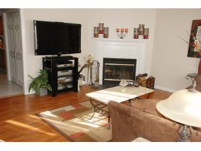 10 Salisbury Road, Nashua, NH 03064