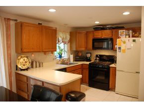10 Salisbury Road, Nashua, NH 03064