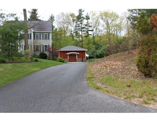 21 BlueJay Lane, Pelham, NH 03076