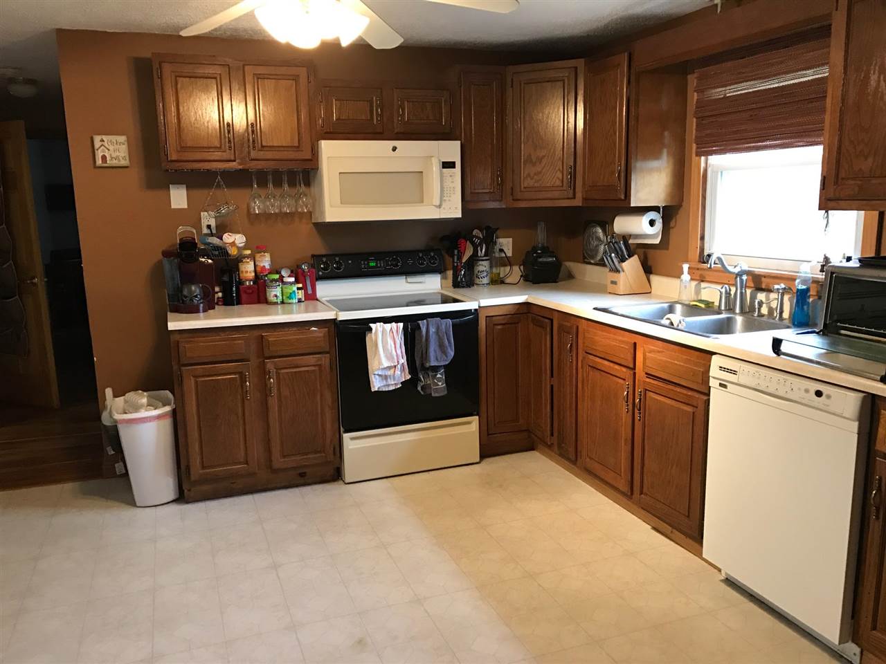 3 Doris Avenue, Pelham, NH 03076
