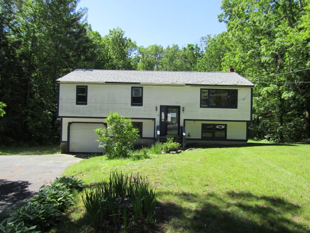 5 Pierce RdRaymond, NH, 03077Rockingham County
