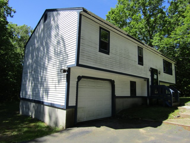 5 Pierce RdRaymond, NH, 03077Rockingham County
