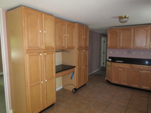 5 Pierce RdRaymond, NH, 03077Rockingham County
