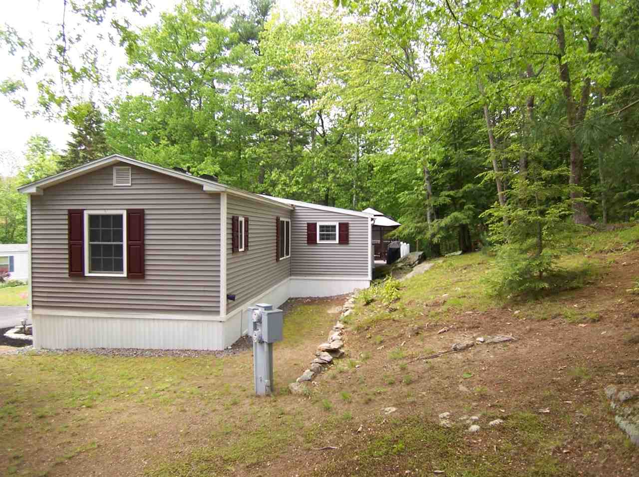 8 Englewood Drive, Raymond, NH 03077