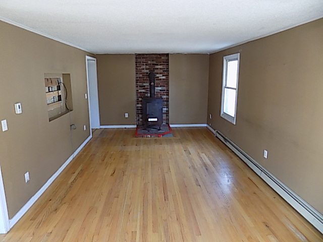 29-31 Holt RoadWilton, NH, 03086Hillsborough County