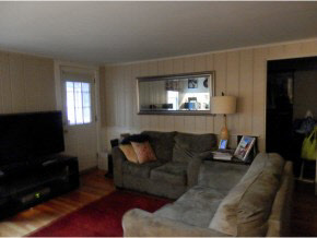 4 Oak St, Windham, NH 03087