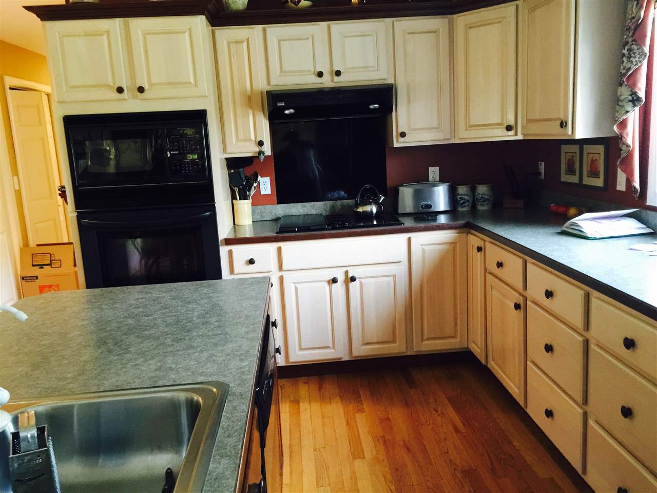 33 Marblehead Rd., Windham, NH 03087