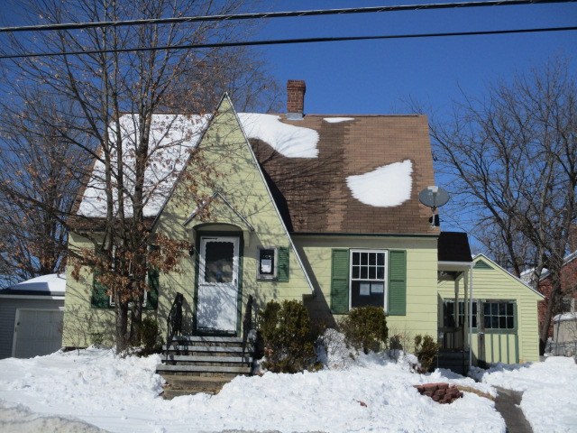 549 Kelley StManchester, NH, 03102Hillsborough County