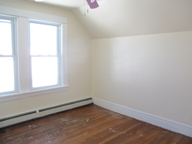 549 Kelley StManchester, NH, 03102Hillsborough County