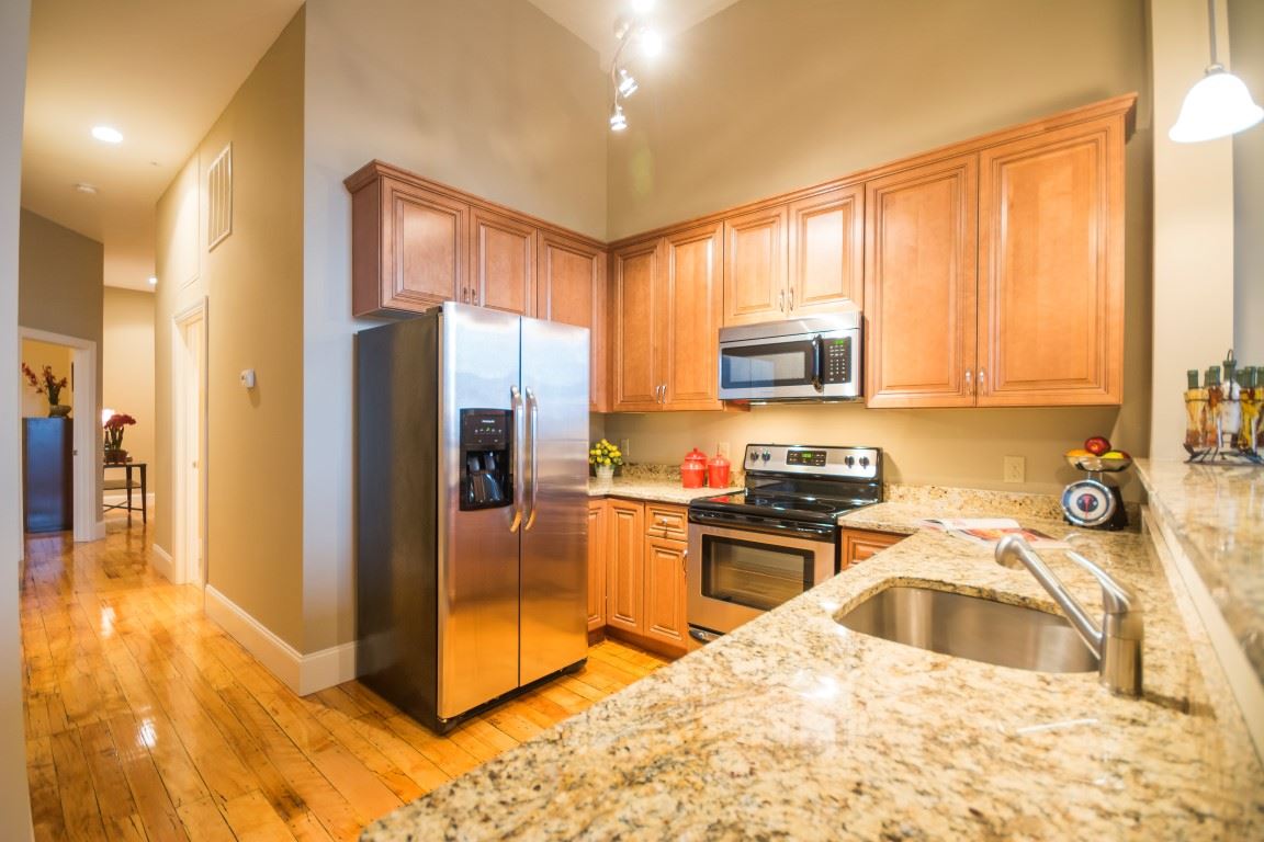 195-131 McGregor Street, Manchester, NH 03102