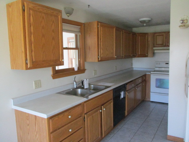 2 Libby StManchester, NH, 03102Hillsborough County