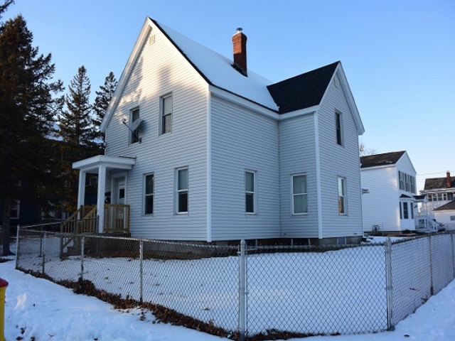 908 Clay StreetManchester, NH, 03103Hillsborough County