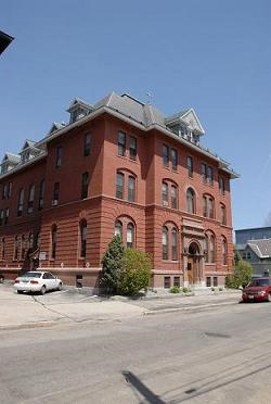 124 Orange St, Manchester, NH 03103