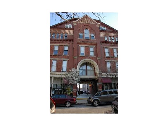 Manchester, NH 03103