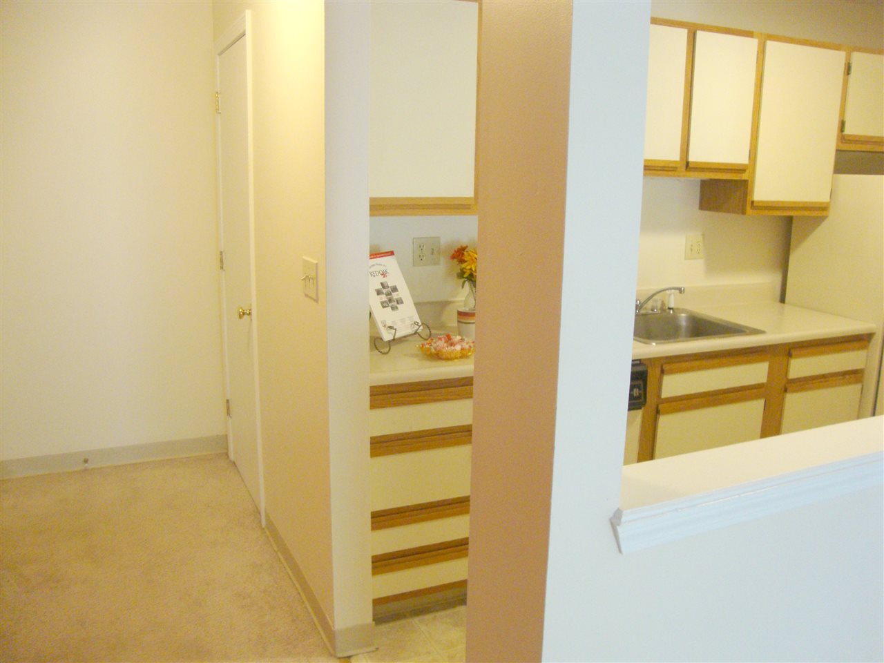 163 Eastern Ave, Manchester, NH 03103