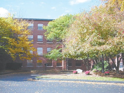 335 Cypress Street, Manchester, NH 03103