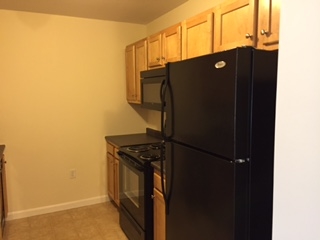 100 Sentinel Court, Manchester, NH 03103
