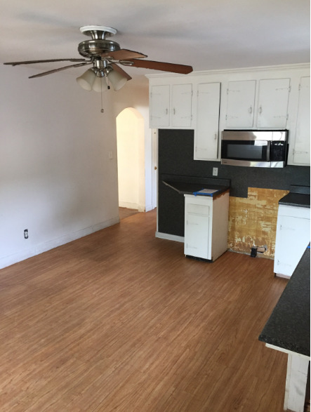419 Calef RoadManchester, NH, 03103Hillsborough County