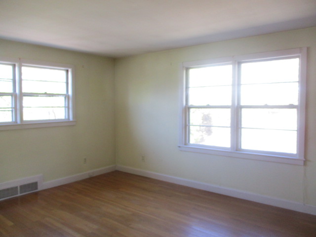 173 Birchwood RoadManchester, NH, 03104Hillsborough County
