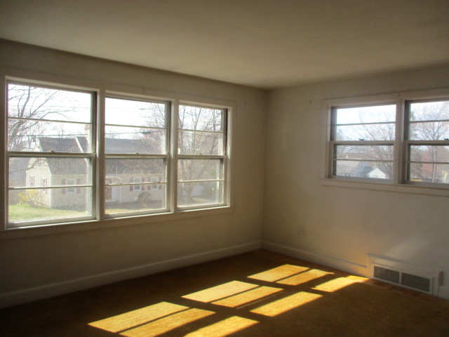 173 Birchwood RoadManchester, NH, 03104Hillsborough County
