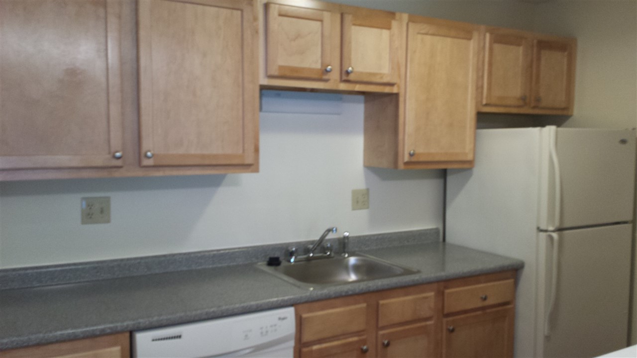 175 Eastern Avenue, Manchester, NH 03105