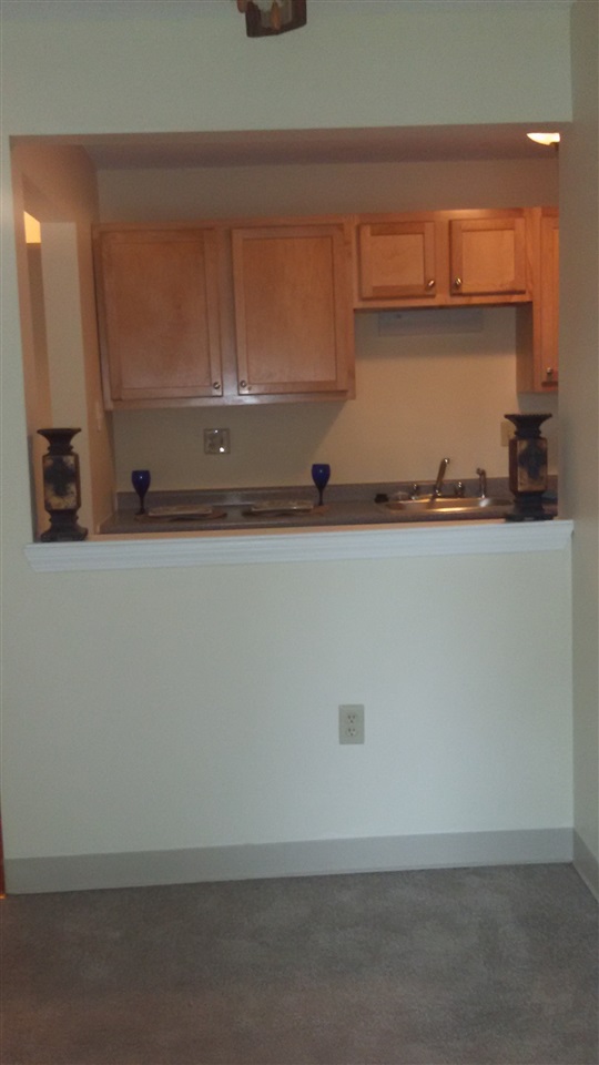 175 Eastern Avenue, Manchester, NH 03105