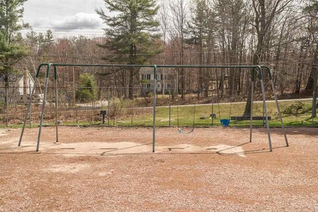 130 Mammoth Road, Hooksett, NH 03106