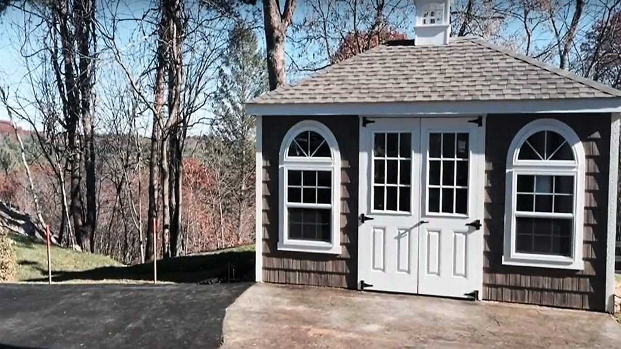 5 Steeple View Lane, Bedford, NH 03110