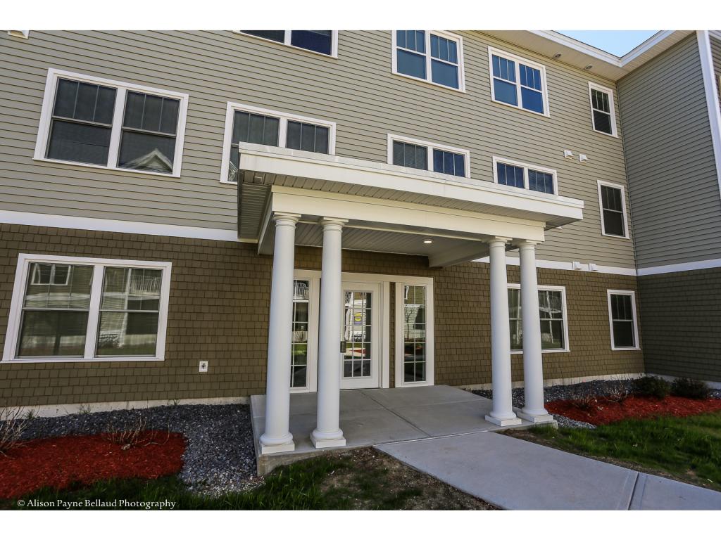 16 Cooper, Bedford, NH 03110