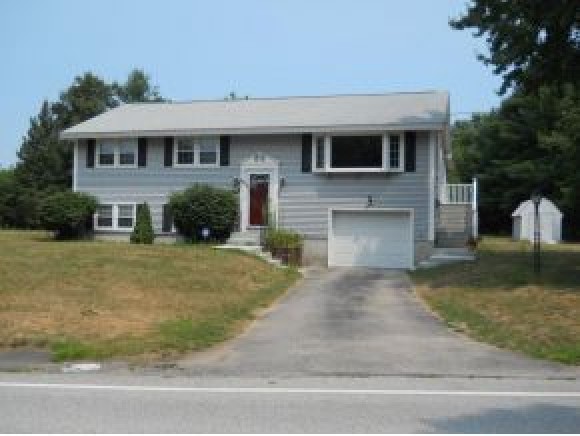 16 Hazen Road, Bedford, NH 03110