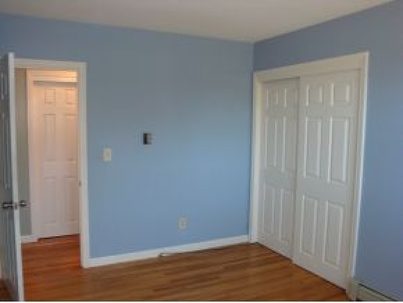 16 Hazen Road, Bedford, NH 03110