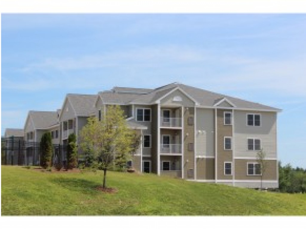 16 Cooper, Bedford, NH 03110