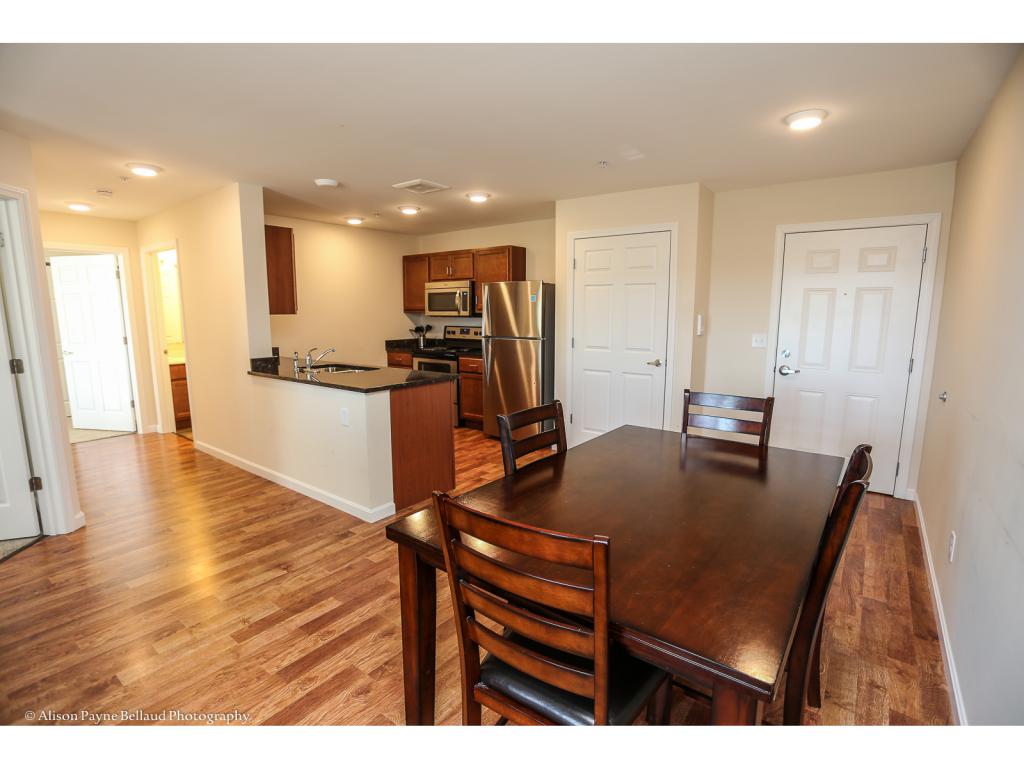 16 Cooper, Bedford, NH 03110